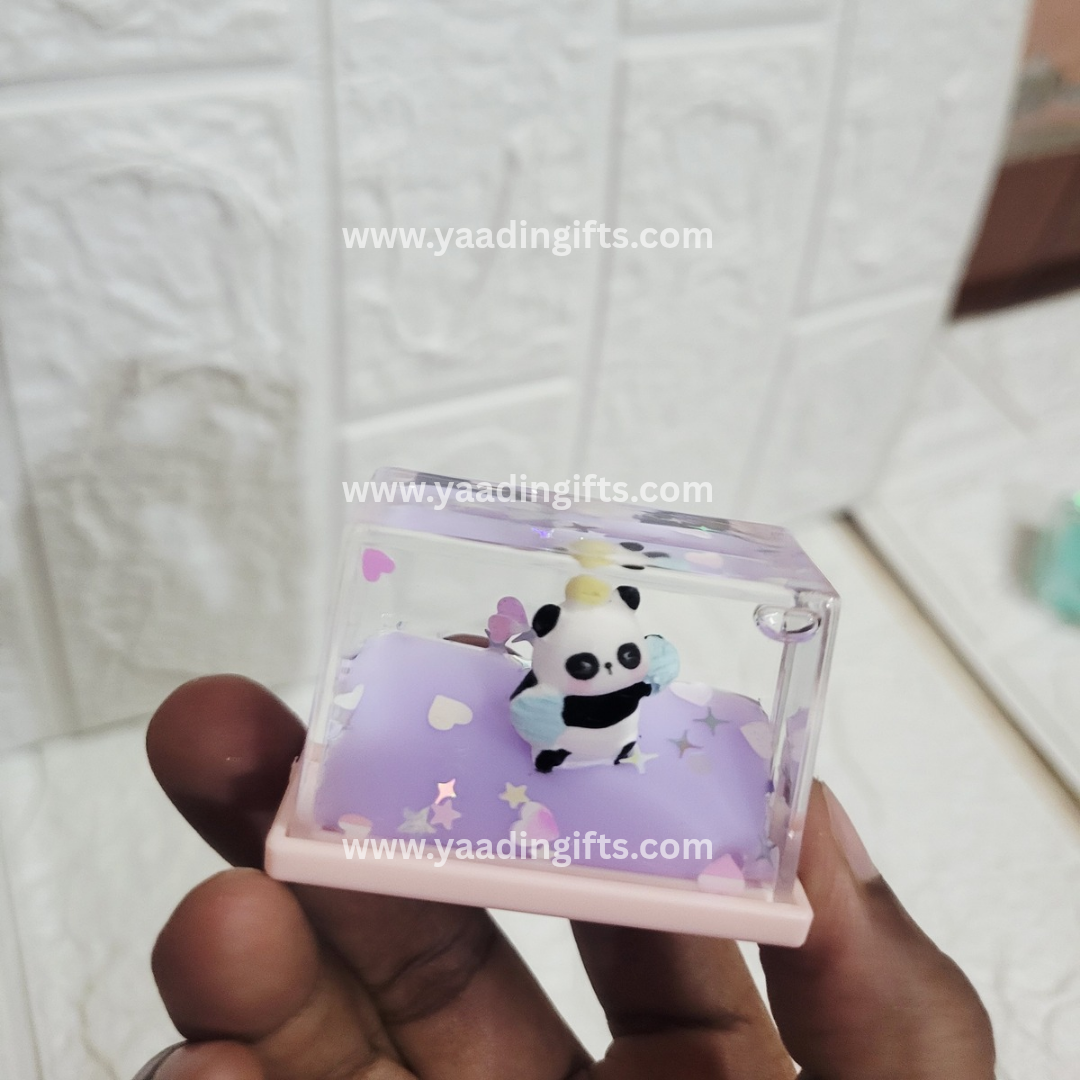Unsinkable panda