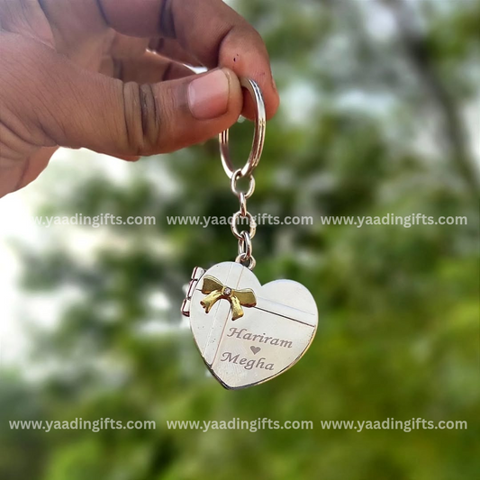 Metal heart keychain