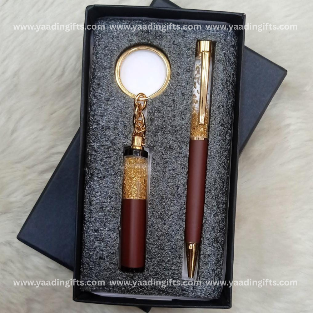 Pen + keychain combo - C